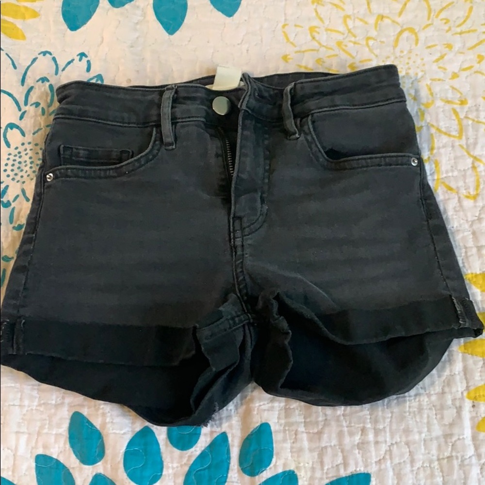 Hot stuff shorts